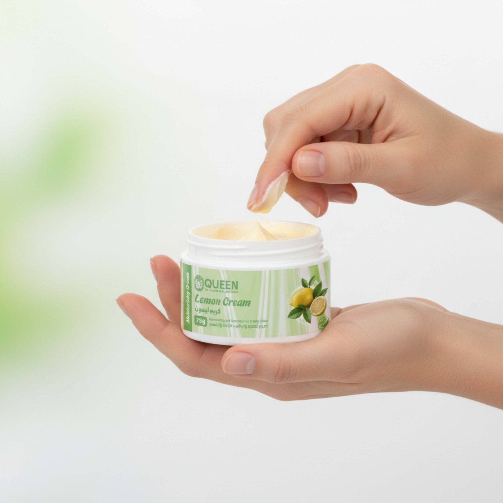 Queen Natural Jenta With hands showing usage 4k scaled